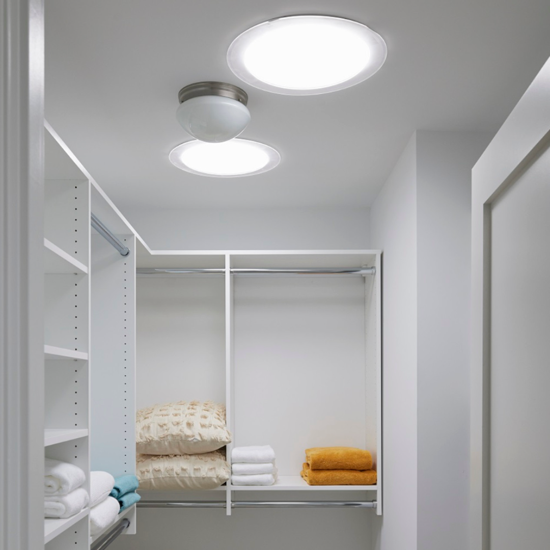 VELUX TLR 014 14" Diameter Rigid Tube Low-Profile Flat Glass Sun Tunnel Skylight